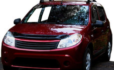 Renault Sandero 2007–2013 Deflektor pokrova motorja (SIM) fotografija 1