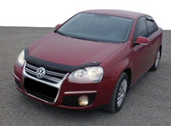Volkswagen Golf 5 2003–2009 Deflektor pokrova motorja (SIM) fotografija 1