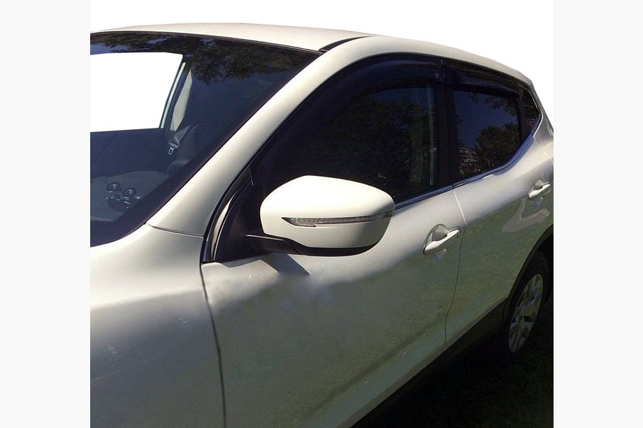Nissan Qashqai 2014–2021 Deflektorji oken (4 kosi, SIM) Image