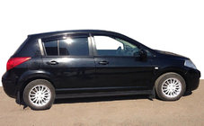 Nissan Tiida 2004–2011 Vetrni deflektorji za okna HB (4 kosi, ANV) fotografija 1