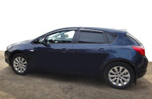 Opel Astra J 2009–2015 Deflektorji oken HB/SD (4 kosi, SIM) fotografija 1
