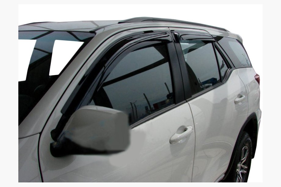 Toyota Fortuner 2015– Deflektorji oken (4 kosi, SIM) Image