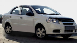 Chevrolet Aveo T250 2005–2011 Deflektor pokrova motorja SD (SIM) fotografija 1