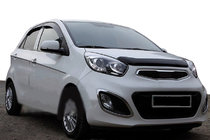 Kia Picanto 2011–2016 Deflektor pokrova motorja (SIM) fotografija 1