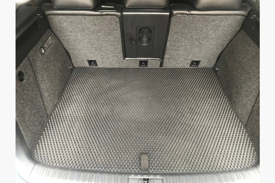 Volkswagen Tiguan 2007–2016 Podloga prtljažnika (EVA, črna) Image