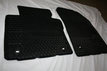 Volkswagen Caddy 2010–2015 Gumijasti tepihi za notranjost (2 kosa, original) fotografija 1