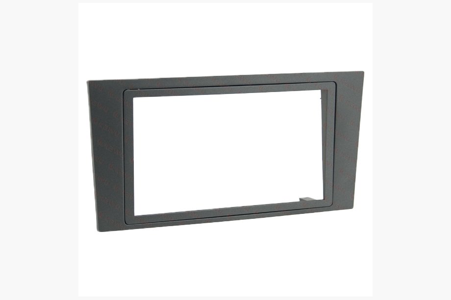 Ford Mondeo 2000–2007 Prehodni okvir (2 DIN) Image
