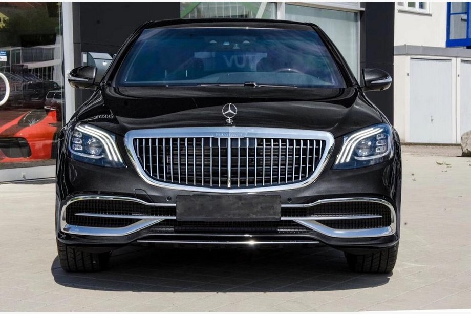Mercedes S-class W222 2013–2022 Rešetka hladilnika Maybach Image