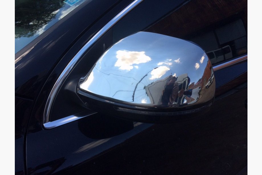Audi Q7 2005–2015 Kromirani pokrovi ogledal (2 kosa, nerjavno jeklo) OmsaLine, nerjaveče jeklo Image
