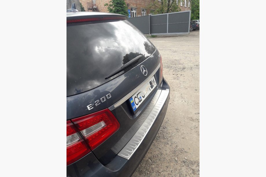 Mercedes E-class W212 2009–2016 Zaščitna letev zadnjega odbijača OmsaLine (2009-2013, SW, nerjaveče jeklo) Image