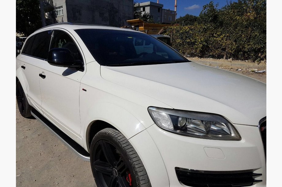 Audi Q7 2005–2015 Bočne stopnice Tayga (2 kos, aluminij) Image