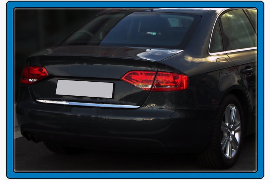 Audi A4 B8 2007–2015 Nerjaveča letvica roba prtljažnika (limuzina) Image