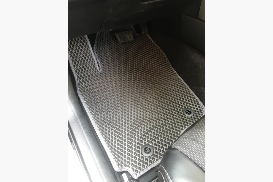 Toyota Rav 4 2013–2018 EVA avtomobilske preproge (črne) Image