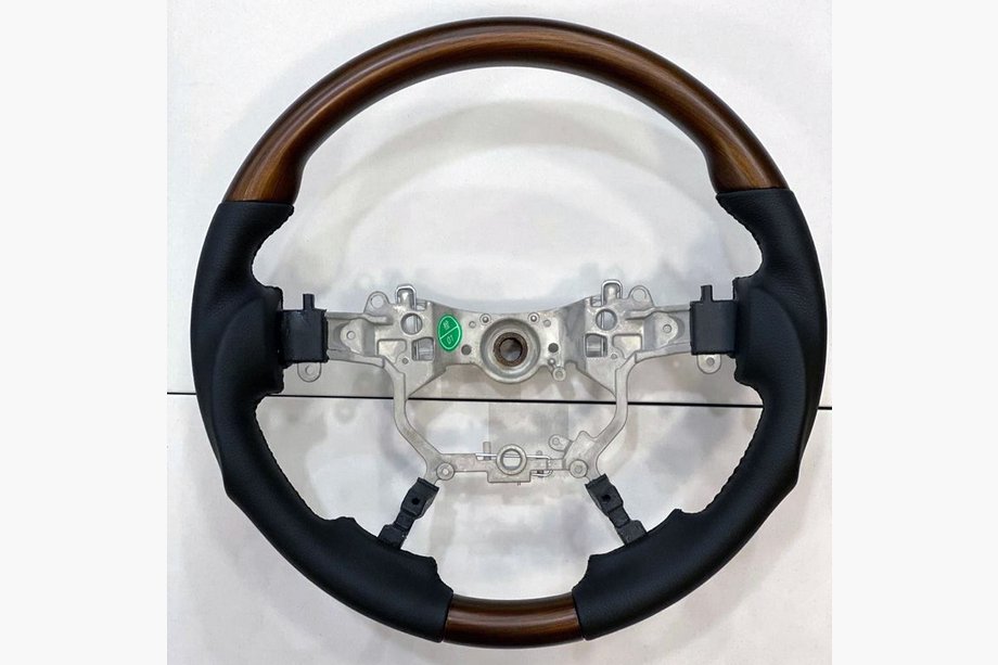 Toyota Land Cruiser 200 2007–2021 Volan – samo obroč (anatomski, svetel les) Image