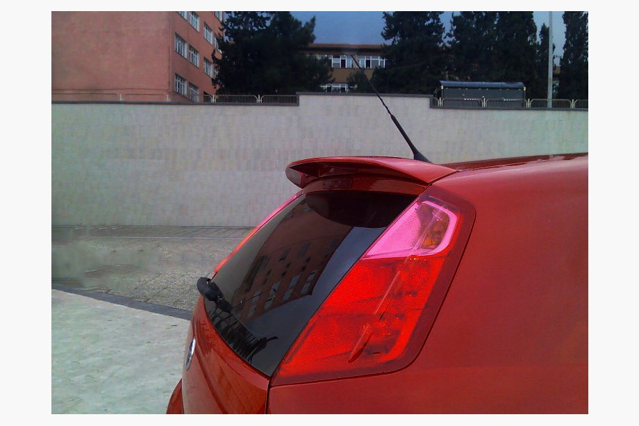 Fiat Grande Punto/Punto EVO 2006–2018 Spojler Anatomik (2006-2010, za lakiranje) Image