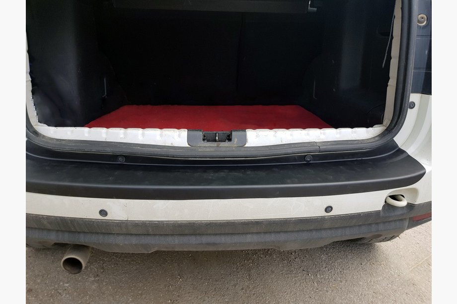 Nissan Terrano 2014– Obloga zadnjega odbijača EuroCap (ABS) Image