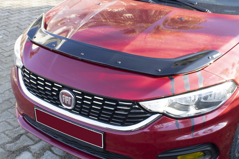 Fiat Tipo 2016– Deflektor pokrova motorja EuroCap Image