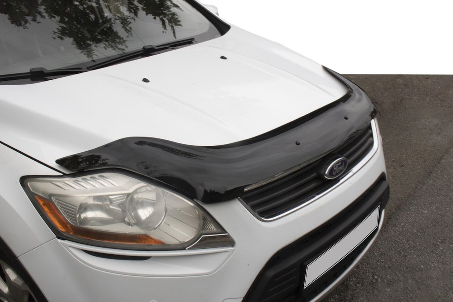 Ford Kuga 2008–2013 Deflektor pokrova motorja EuroCap Fotografija 1