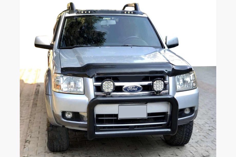 Ford Ranger 2007–2011 Deflektor motornega pokrova EuroCap (2007-2009) Image