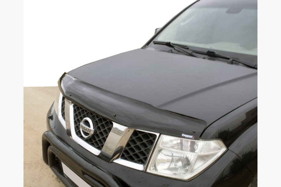 Nissan Navara 2006–2015 Deflektor pokrova motorja (EuroCap) Image