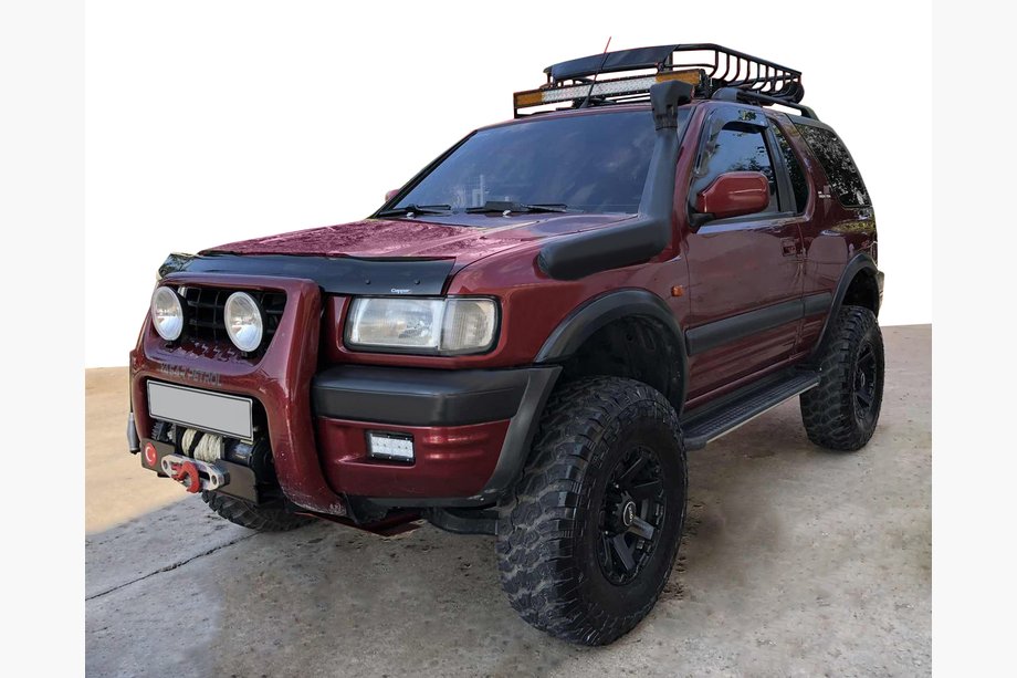 Opel Frontera 1998–2003 Deflektor pokrova motorja (EuroCap) Image