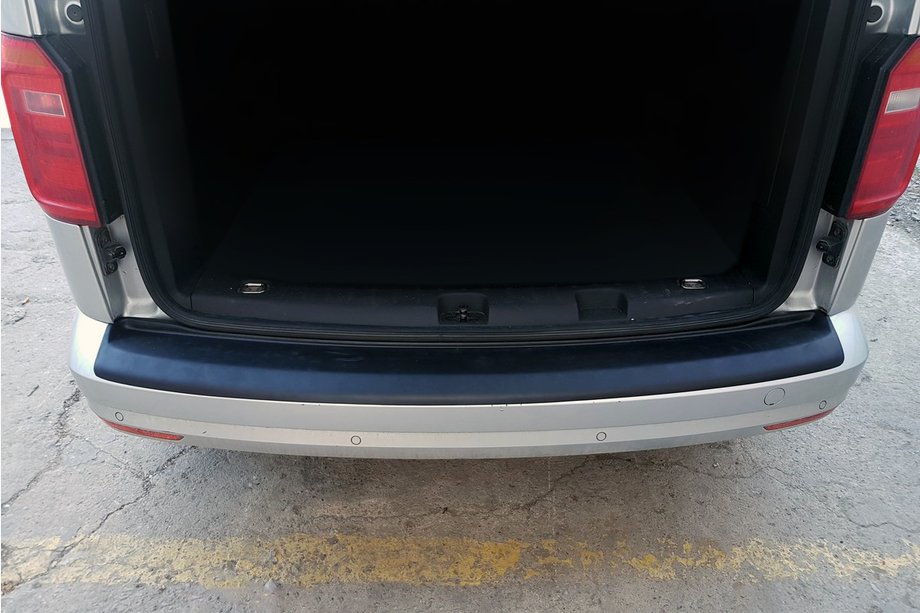Volkswagen Caddy 2015–2020 Obloga zadnjega odbijača EuroCap (ABS) Image