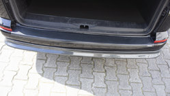 Volkswagen T6 2015–2024 EuroCap zaščitna letev za zadnji odbijač, carbon look (ABS) fotografija 1