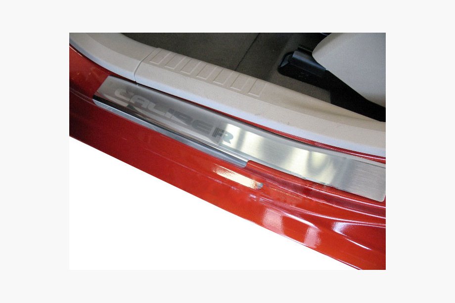 Dodge Caliber 2006–2011 Obloge pragov Nataniko Premium (4 kosi, nerjavno jeklo) Image