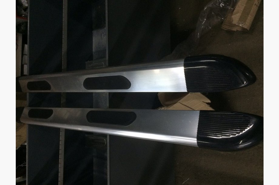 Nissan Primastar 2002–2014 Razprodaja !!! Stranske stopnice JAWS (2 kos, aluminij) Image