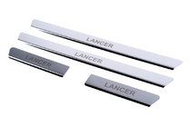 Mitsubishi Lancer 9 2004–2008 Carmos V1 okrasne letve pragov (4 kosi, nerjaveče jeklo) fotografija 1