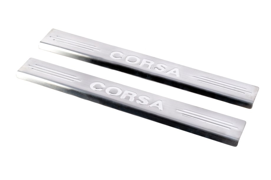 Opel Corsa C 2000–2006 Nerjaveči pokrovi pragov Carmos V2 (2 kosa) Image