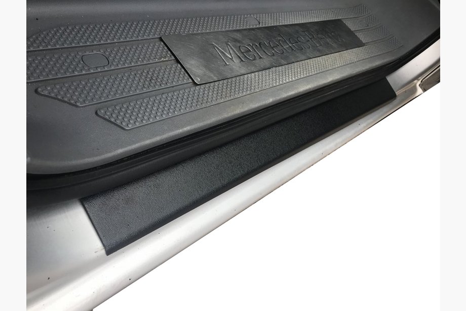 Mercedes Viano 2004–2014 Plastične obloge pragov DDU mat (2 kos, plastika) Image