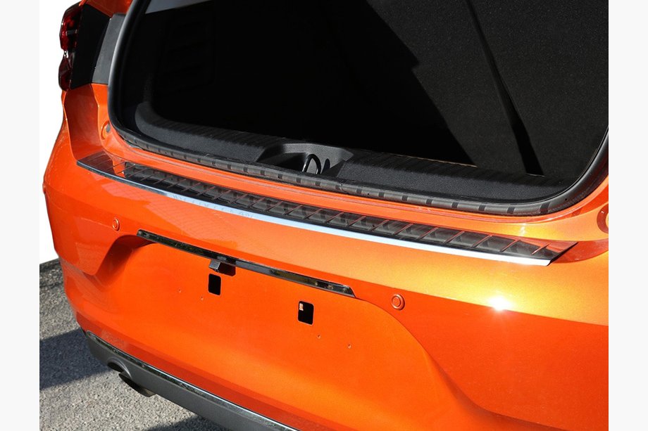 Renault Clio V 2019– Nerjaveča zaščitna letev za zadnji odbijač Image