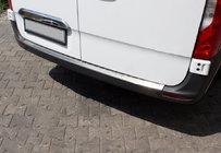 Mercedes Sprinter W907/W910 2018– Kromirana obloga zadnjega odbijača OmsaLine (nerjaveče jeklo) fotografija 1