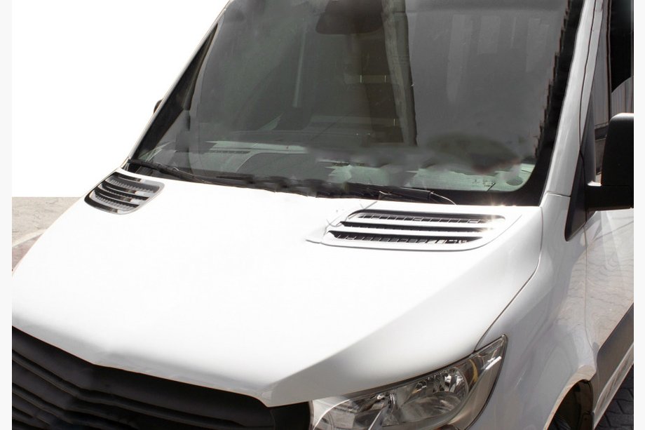 Mercedes Sprinter W907/W910 2018– Obloge dovoda zraka Carmos (2 kosa, nerjavno jeklo) Image