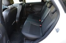 Ford Focus III 2011–2017 Modelno prilagojene prevleke za sedeže iz eko usnja Brothers Dynamic fotografija 5