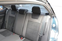 Toyota Corolla 2013–2019 Prevleke za avtomobilske sedeže Elite (umetno usnje ↗ imitacija alkantare) fotografija 5