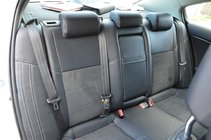 Toyota Avensis 2009–2018 Prevleke za avtosedeže (umetno usnje → nadomestek alkantare) fotografija 3