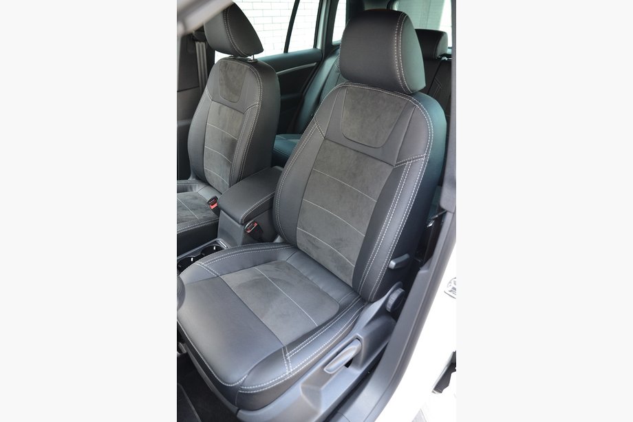 Volkswagen Tiguan 2007–2016 Avtomobilske sedežne prevleke SoyuzAuto Leather style Image