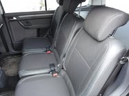 Volkswagen Touran 2010–2015 Avtoprevleke (umetno usnje↗tkanina, Premium) fotografija 2