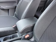 Volkswagen Touran 2010–2015 Avtoprevleke (umetno usnje↗tkanina, Premium) fotografija 4