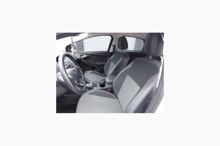 Ford Focus III 2011–2017 Modelne sedežne prevleke iz eko usnja Brothers Premium Image