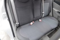 Hyundai Accent 2006–2010 Avtomobilske sedežne prevleke iz eko usnja Premium fotografija 4