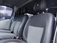 Opel Vivaro 2001–2015 Sprednja sedeža 1+1 in zadnji sedeži fotografija 4
