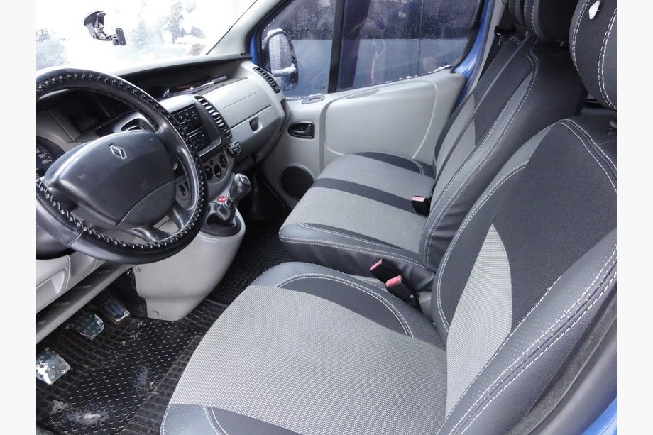 Opel Vivaro 2001–2015 Sprednja sedeža 1+1 in zadnji sedeži Image