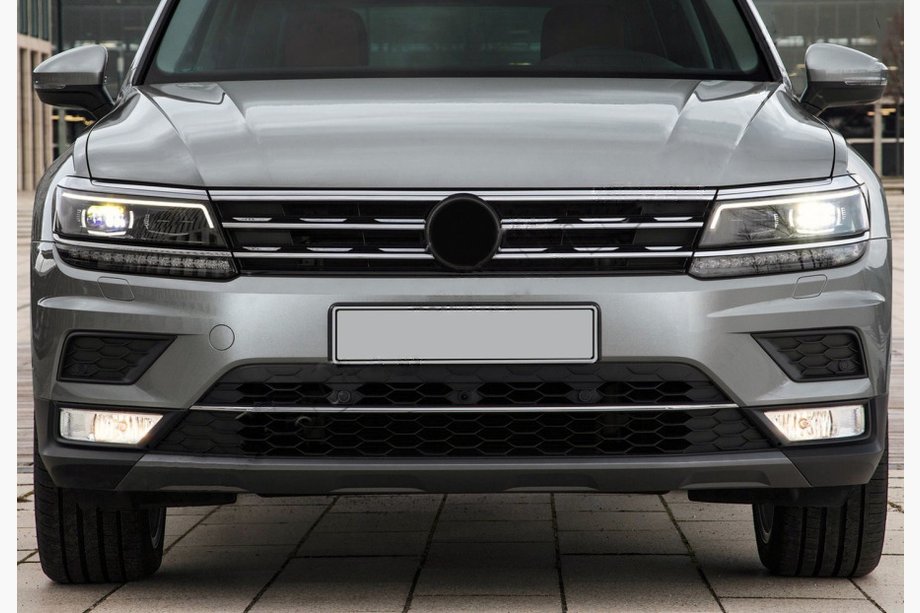 Volkswagen Tiguan 2016–2023 Nerjavno jeklena zaščitna obloga sprednjega odbijača 2016-2020 Image