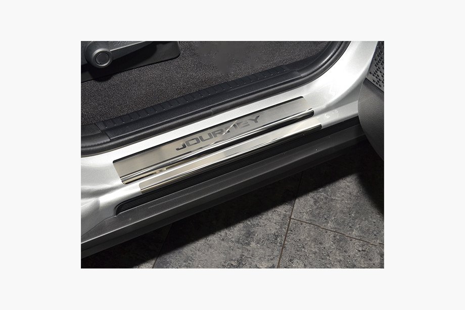 Dodge Journey 2008–2020 Obloge pragov Nataniko Premium (8 kos, nerjavno jeklo) Image