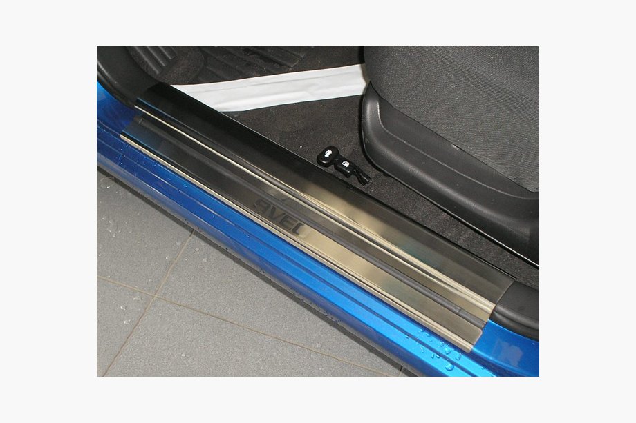 Chevrolet Aveo T250 2005–2011 Zaščitne letve pragov Nataniko (nerjaveče jeklo) Image