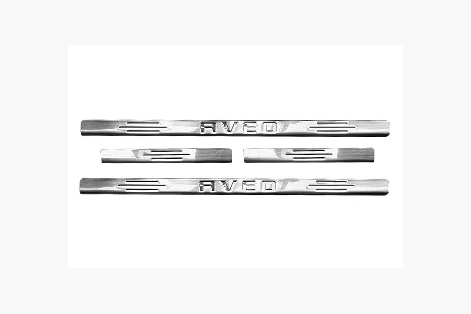 Chevrolet Aveo T200 2002–2008 Obloge pragov Carmos (4-delni komplet, inox) Image