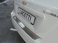 Chevrolet Lacetti 2003–2024 Nerjaveča obloga zadnjega odbijača z zavihkom Natanika fotografija 1